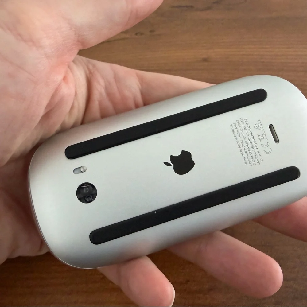 Apple Magic Mouse 2 - Lightning